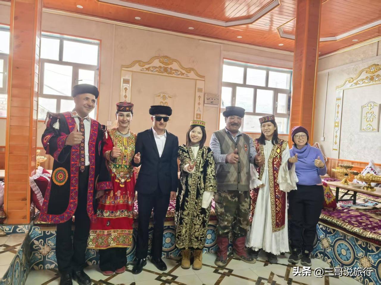 帕米尔高原｜赴一场塔吉克族的温暖之约
 
踏上帕米尔高原，走进淳朴的塔吉克人家，