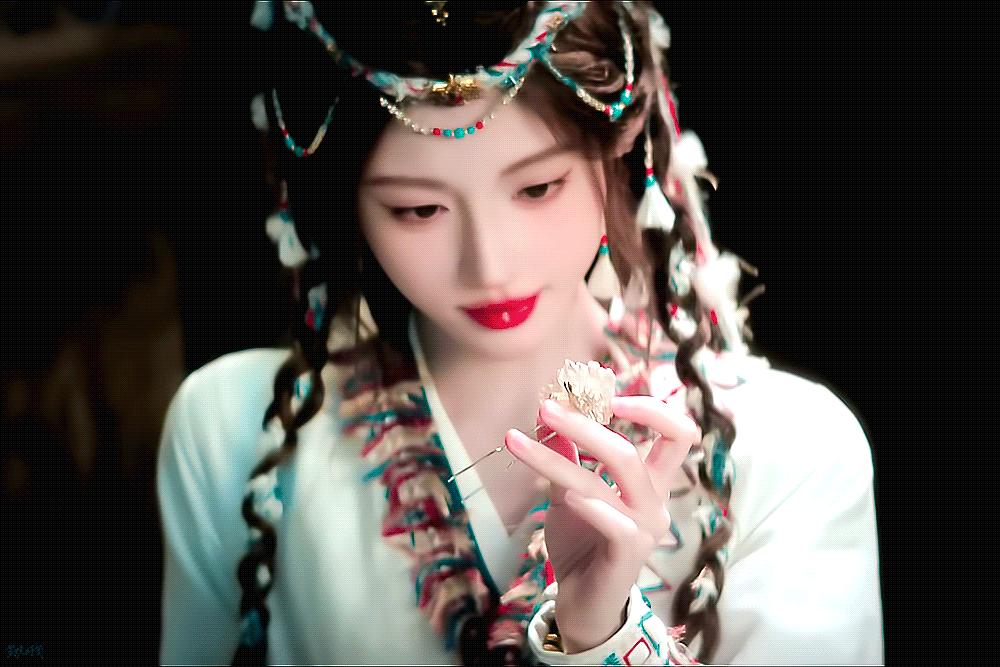 鞠婧祎｜月鳞绮纪鞠婧祎露芜衣