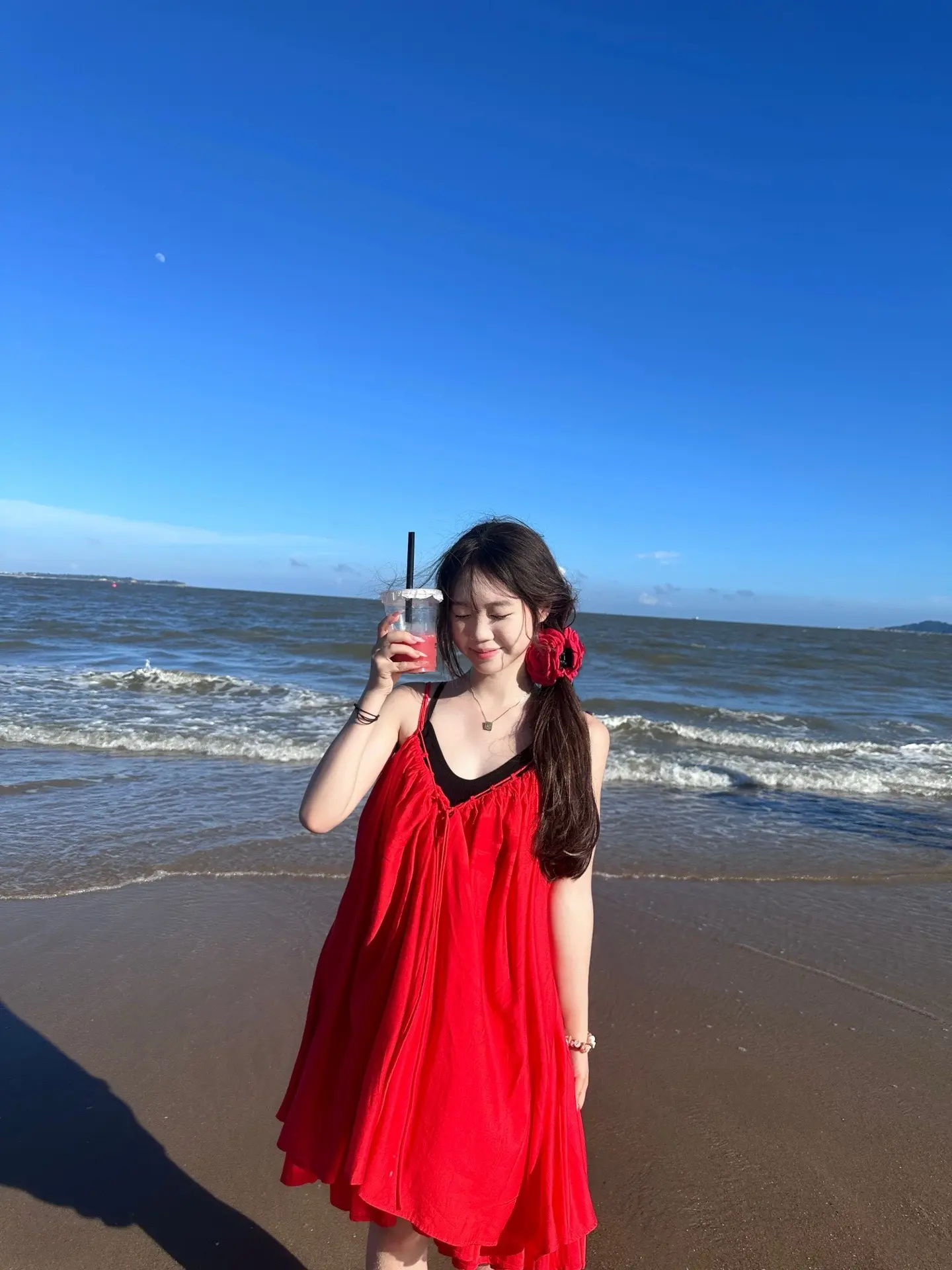 十五岁的夏天在海边穿了一次红裙 只属于我的独家记忆