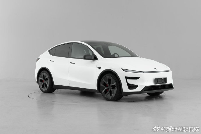 【特斯拉ModelY新车完成申报 】7 月 10 日消息，工信部发布第 409 