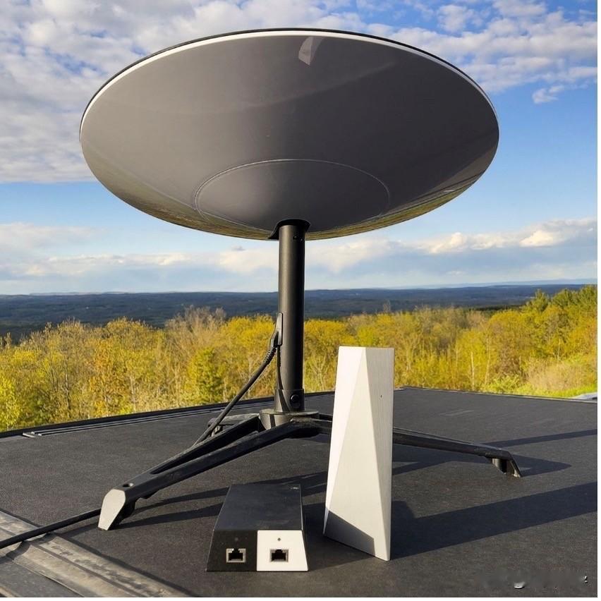 开始断网了，这也是控制局势发展的一个办法，伊朗现在局势紧张，除了伊朗本身存在一些