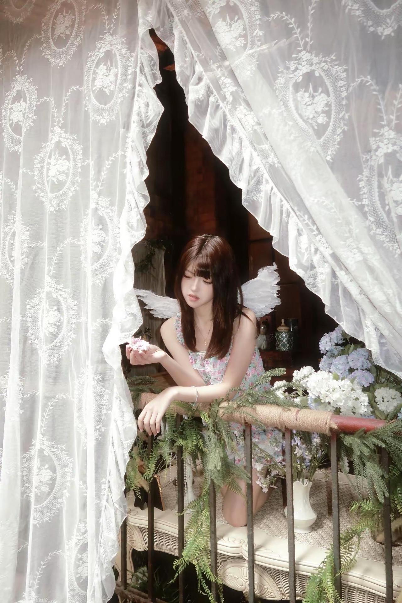 少女的春天是旋转起来的裙摆