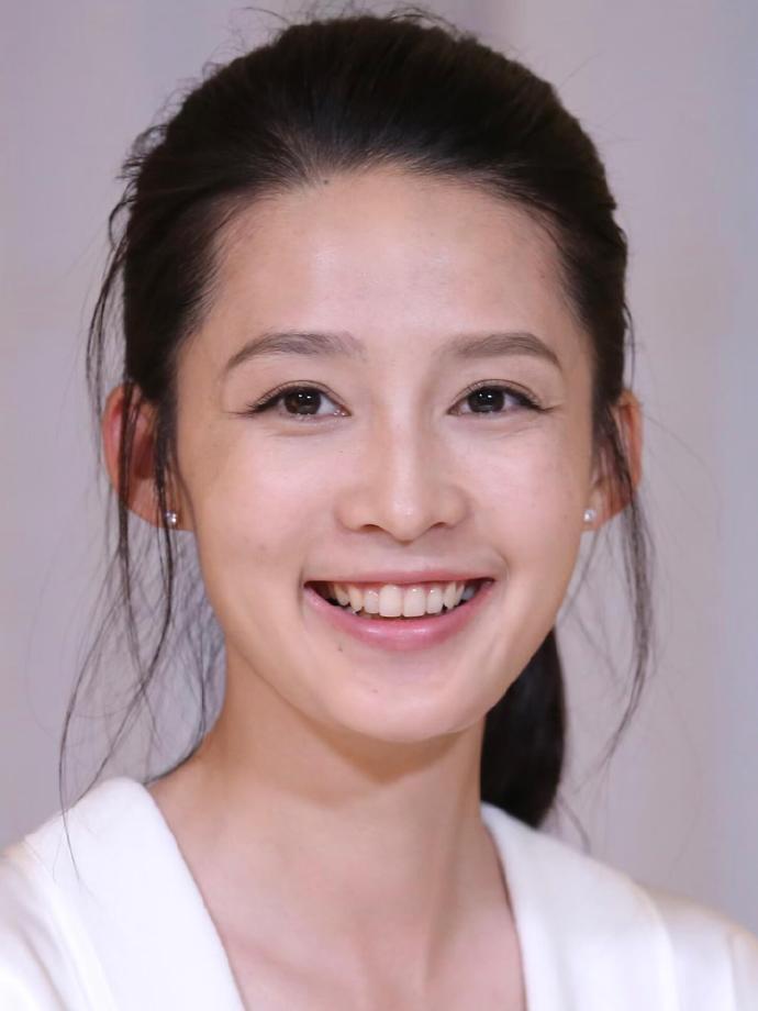 李沁生图颜值好逆天，这脸在内娱被大大低估了 ​​​