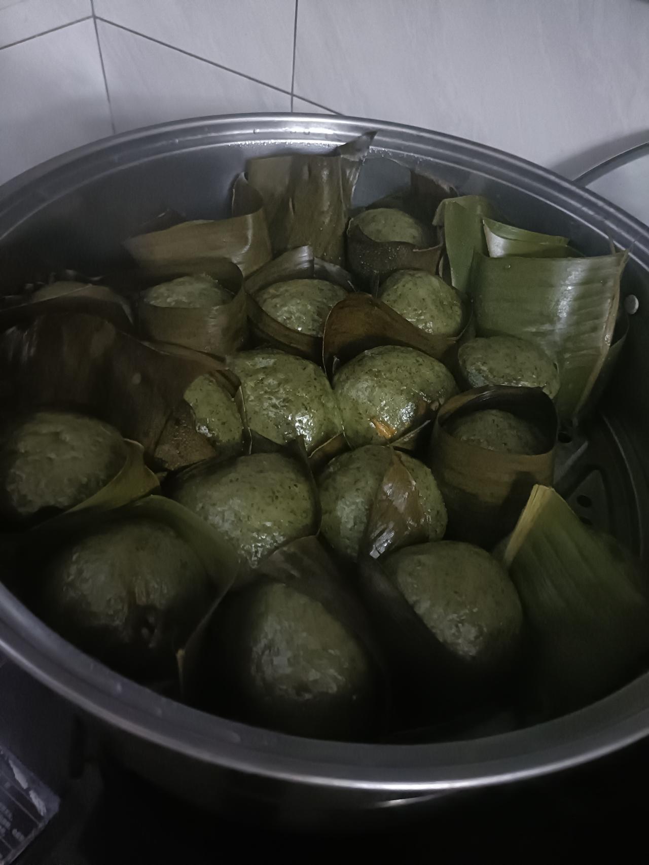 清明艾，糯米香
现在的气候都好像有点乱了，
没有以前的季节该有的样子了，
又近清