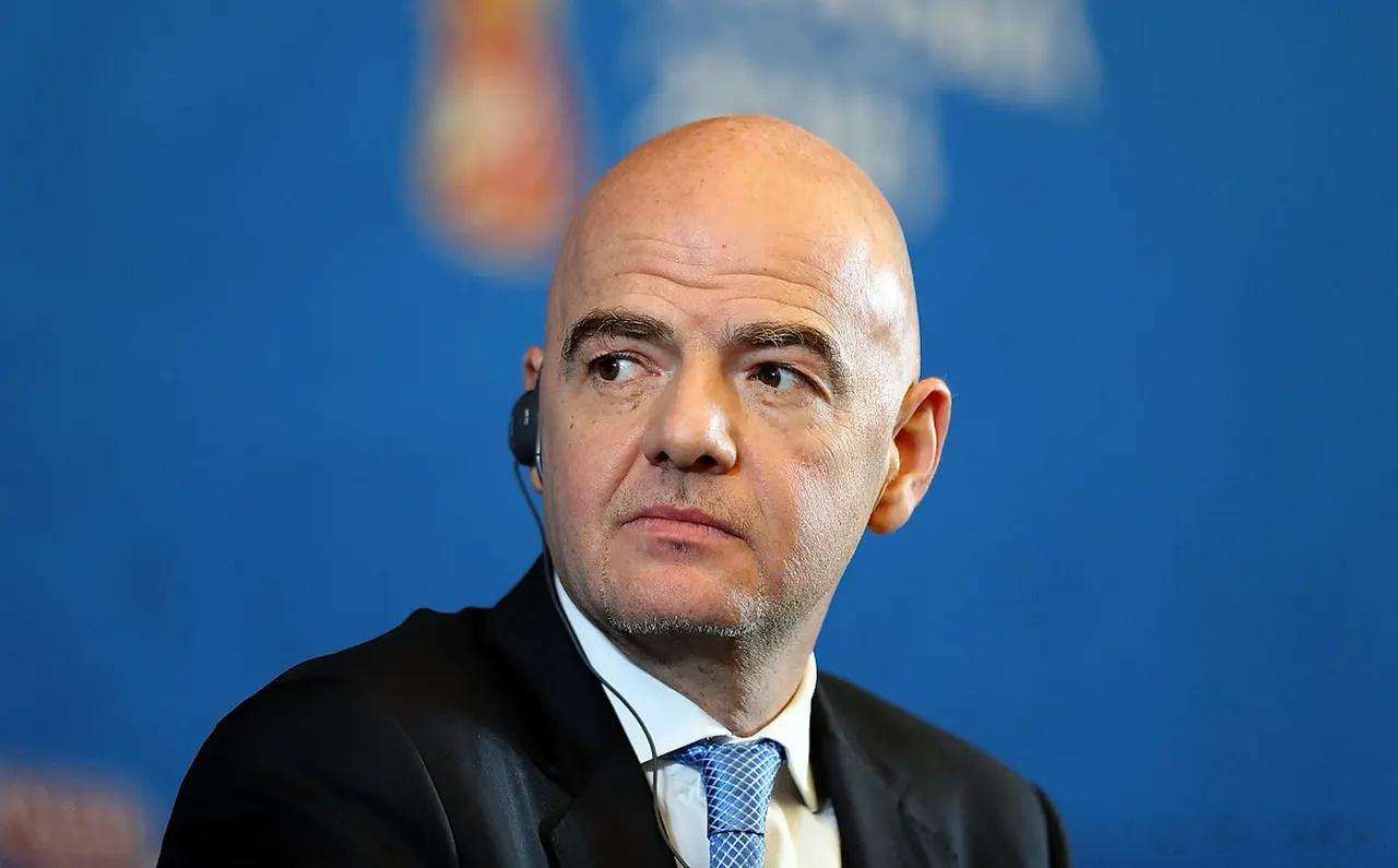央视硬气拒天价！世界杯转播费报价悬殊，FIFA定价不公引争议世界杯转播权谈判爆出