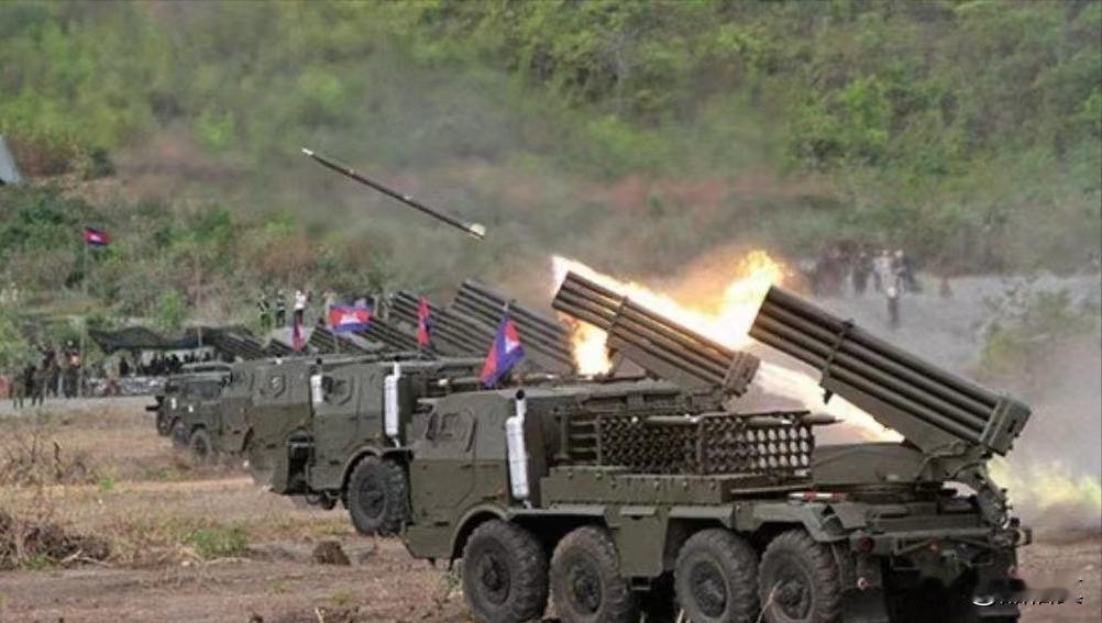 泰国与柬埔寨大战谁能笑到最后？

泰国和柬埔寨在边境又打起来了。

泰国这次直接