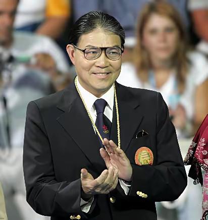 霍震霆说大湾区要申奥？先问问咱钱包答不答应吧！
 
这两天刷到霍震霆说“大湾区有