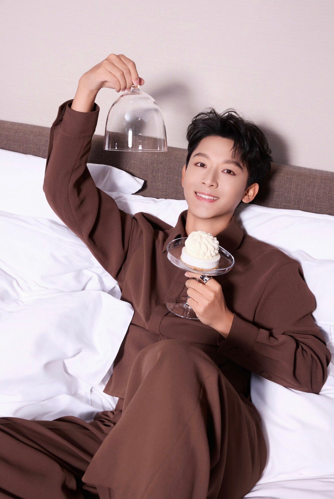 张晚意家为什么拒绝沈月啊这俩看着还行啊… 