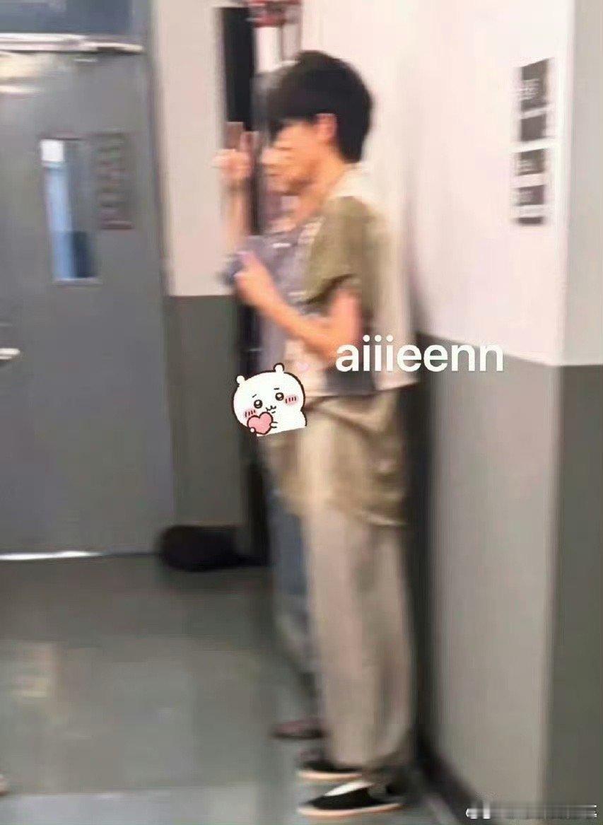 毕业大戏那天一起拍的合照 