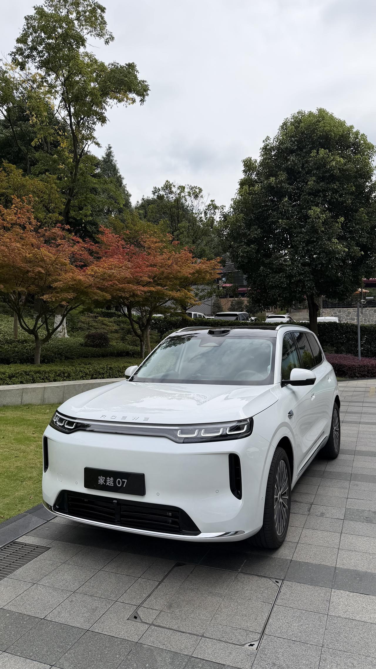 13.78万买豆包汽车？荣威家越07预售诚意够足？

今天，上汽荣威家越07正式
