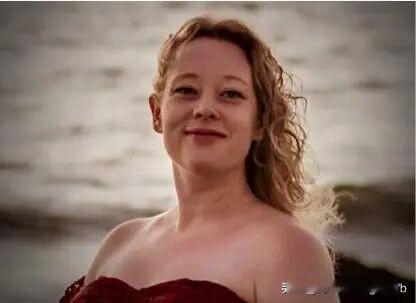 美国市民遭联邦执法人员枪击身亡，万斯称其“咎由自取” 

1月7日早晨，在明尼阿