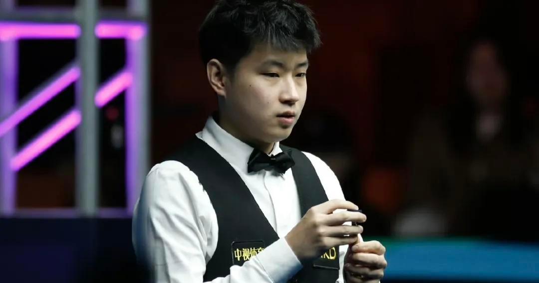 赵心童6-5干翻塞尔比，半决赛碰吴宜泽，这比赛已经不光是赢球了，是抢排名的生死局