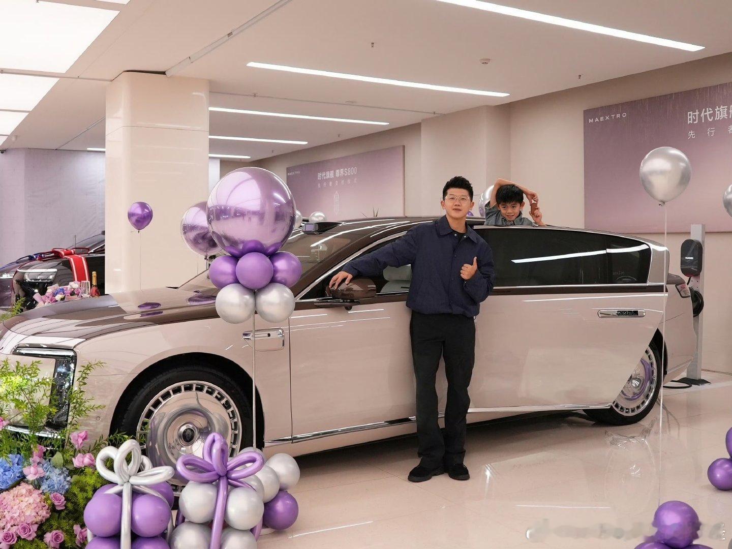 今年，鸿蒙智行又双叒要上春晚了！这也是鸿蒙智行连续第三年上春晚。这三年，鸿蒙智行