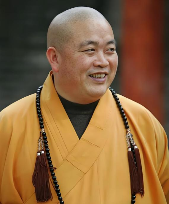 刘应成被查了，他有今天，我一点都不意外。事实上，我认为早在十几年前，他就应该进去