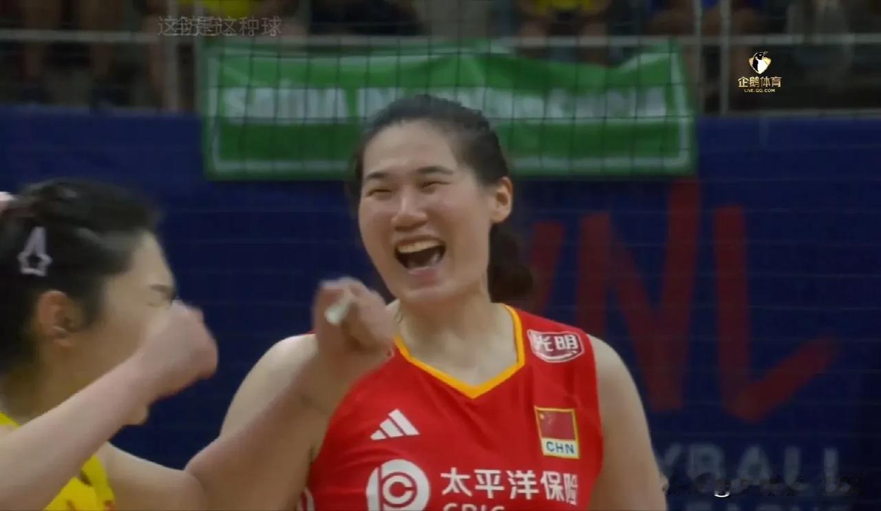 世联赛中国女排出奇兵逆转美国女排
       2024年世界女排联赛里约热内卢
