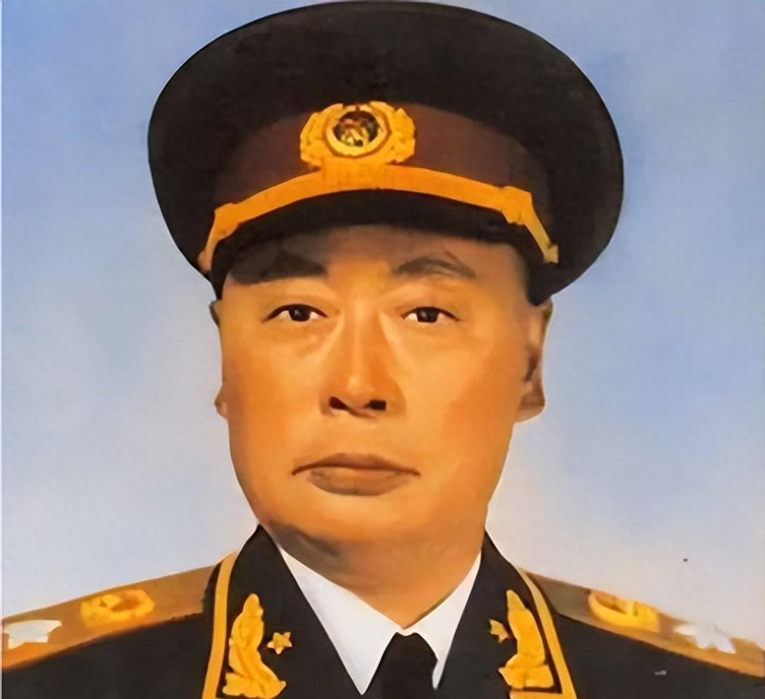 1949年一个被枪决的臭名昭著汉奸，陈毅得知真相后竟失声痛哭，称他其实是烈士
1