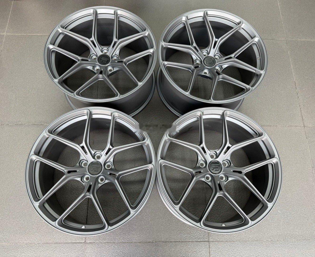 1️⃣TLFW F01 定制锻造 轮毂磨砂陨石灰.质感一流，凹造型20寸 9.5