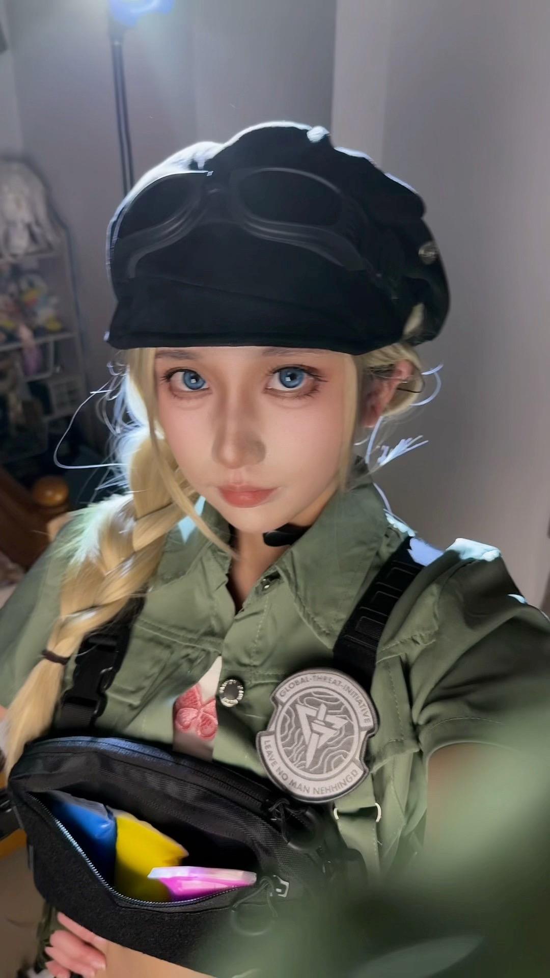 叫啊 叫我什么？不然不救你