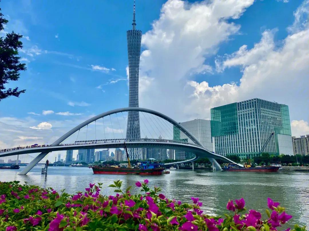 刚刚，广州官宣放松限购政策！

9月20日，广州发布《关于优化房地产市场平稳健康