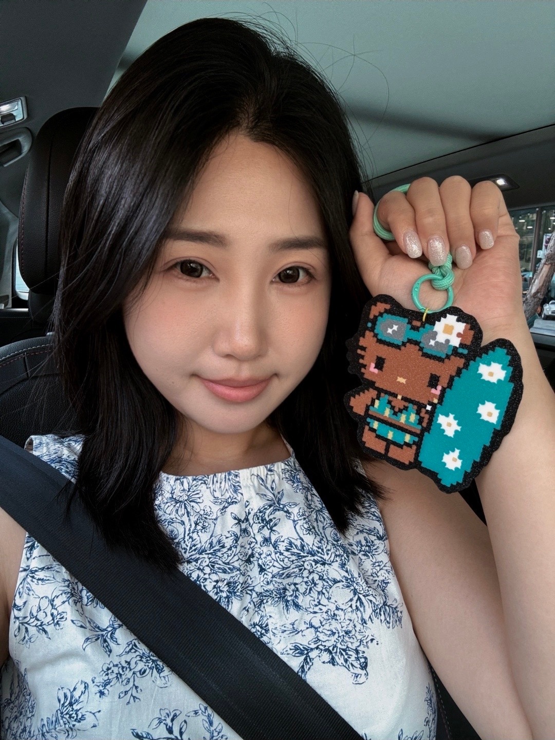 带着我blingbling的hello Kitty就这样迈进33岁啦！  ​​​