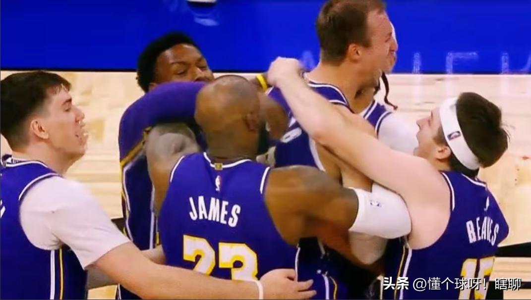 今日NBA同时奉献了2场绝杀
同时这2场绝杀都拯救了2位老牌球星的里程碑之夜，一