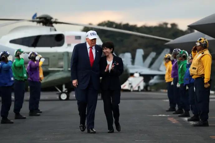 快讯  快讯
东京街头炸开锅了！

10月28日，日本民众举行抗议集会和示威游行