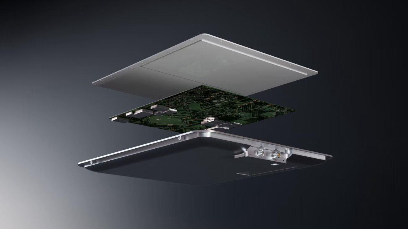 Amazon Leo发布机载天线，天线长58英寸，宽30英寸，厚2.6英寸，跟U