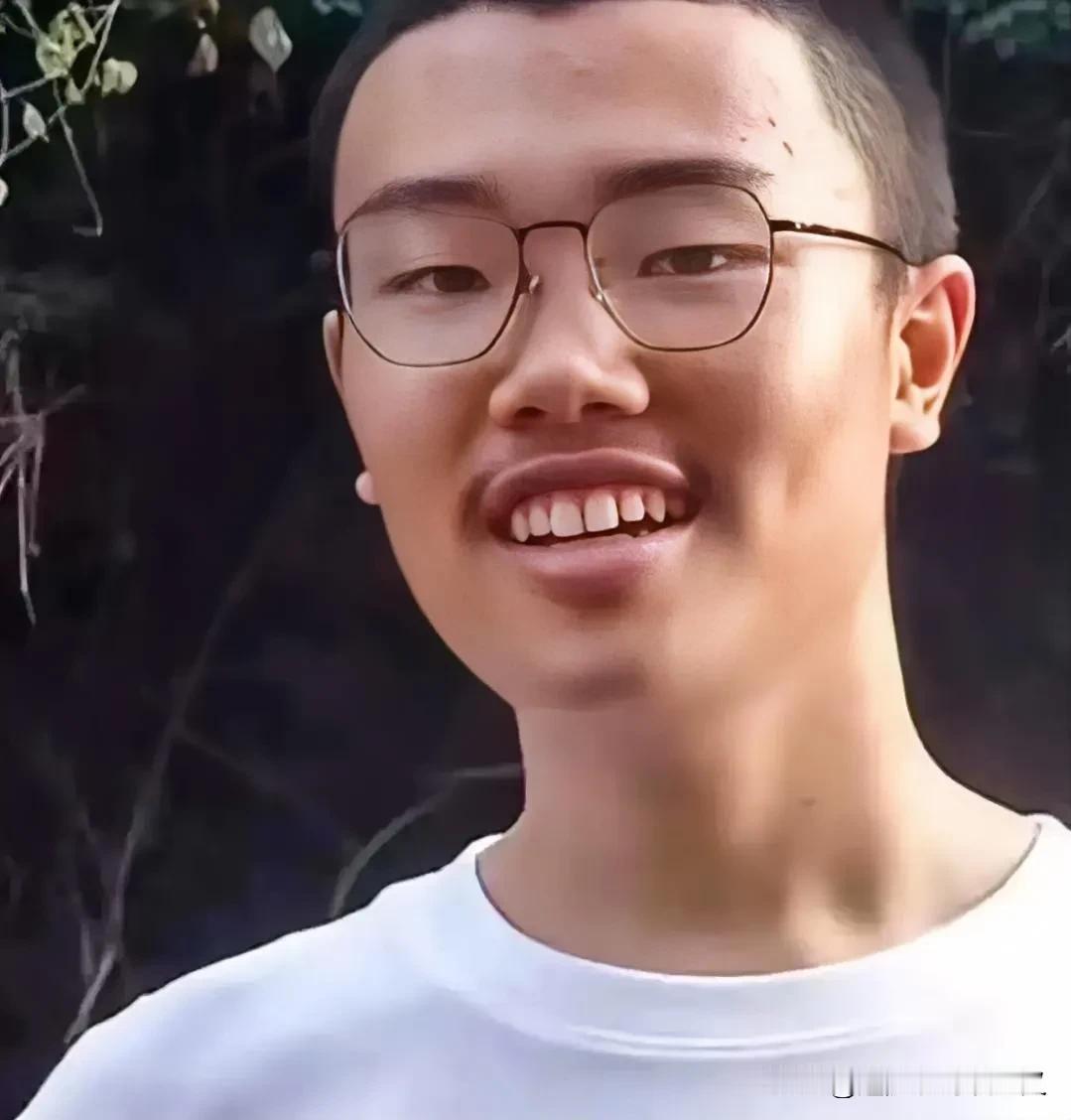上饶的胡同学到现在还有很多版本，有时候是这种原因，有时候是那种原因，反正胡同学的