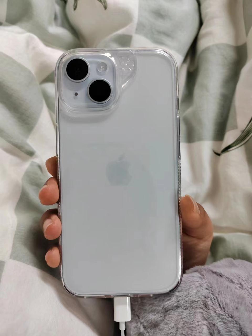 快2024年了，买iPhone标准版不划算？[撇嘴]说这话的人估计没用过或者是网