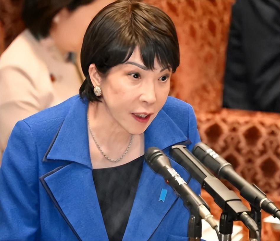 一边喊对话一边扩军备，高市早苗两面做派藏不住，中方态度很明确

高市早苗访美碰壁