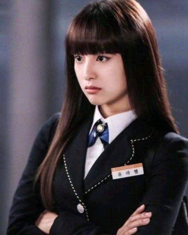 13年后，刘Rachel眼神慈祥而坚定，叹哥哥，英道哥哥，早已随风而逝……13年