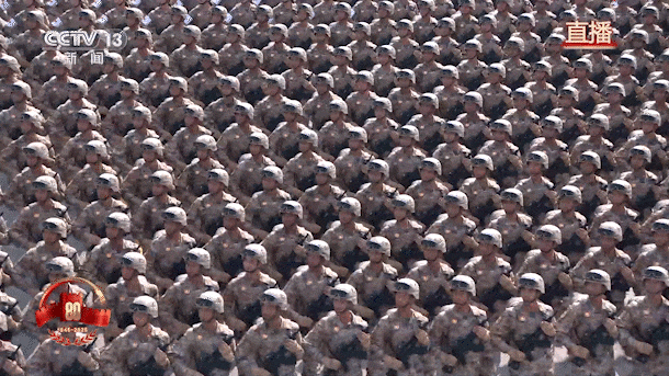 特朗普承认观看中国阅兵特朗普下令重振美国军队其实特朗普想要的是我们1-2图这样的