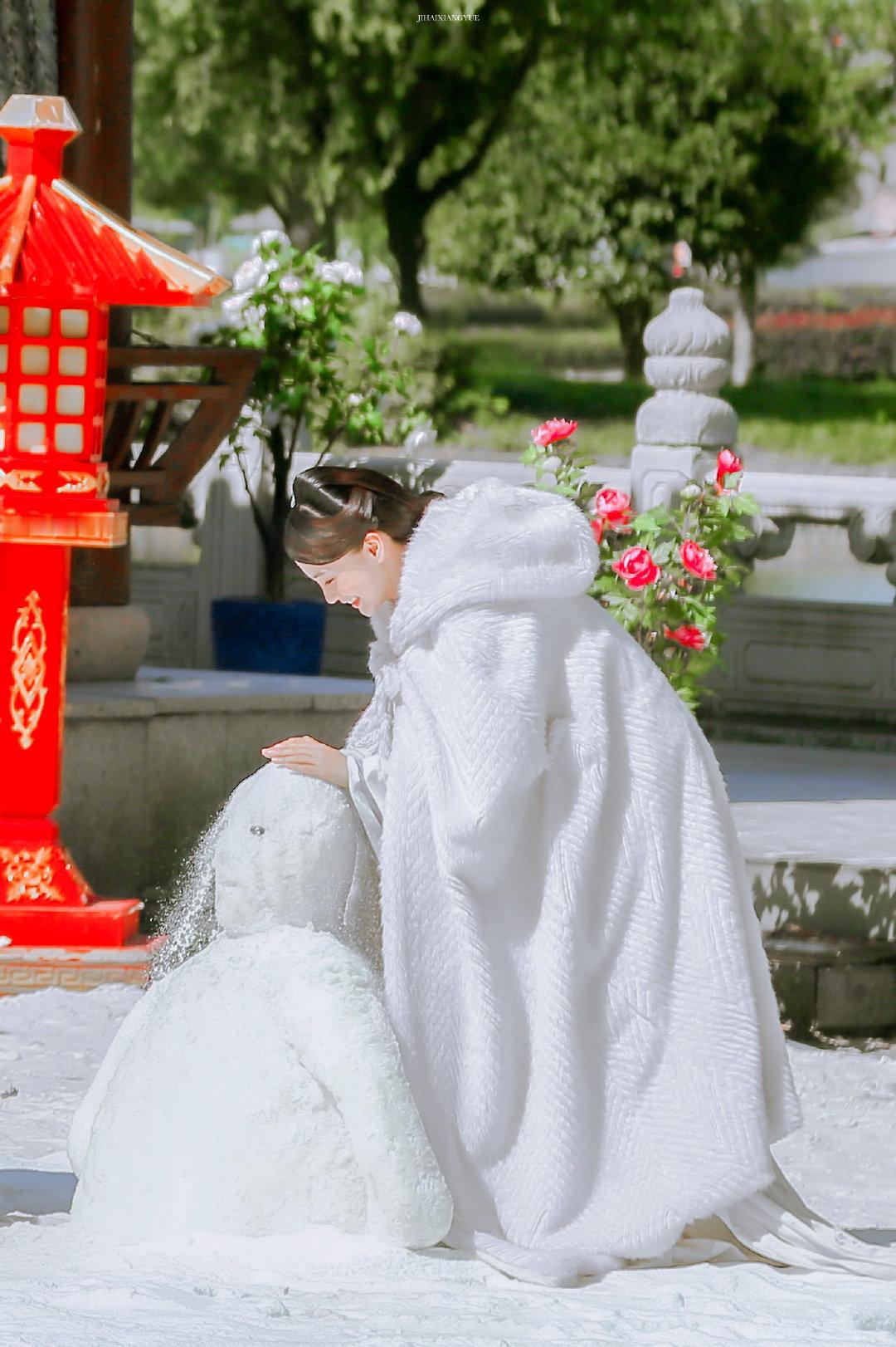 angelababy[超话] ♻️angelababy纵使玫瑰枯萎你依然是浪漫的