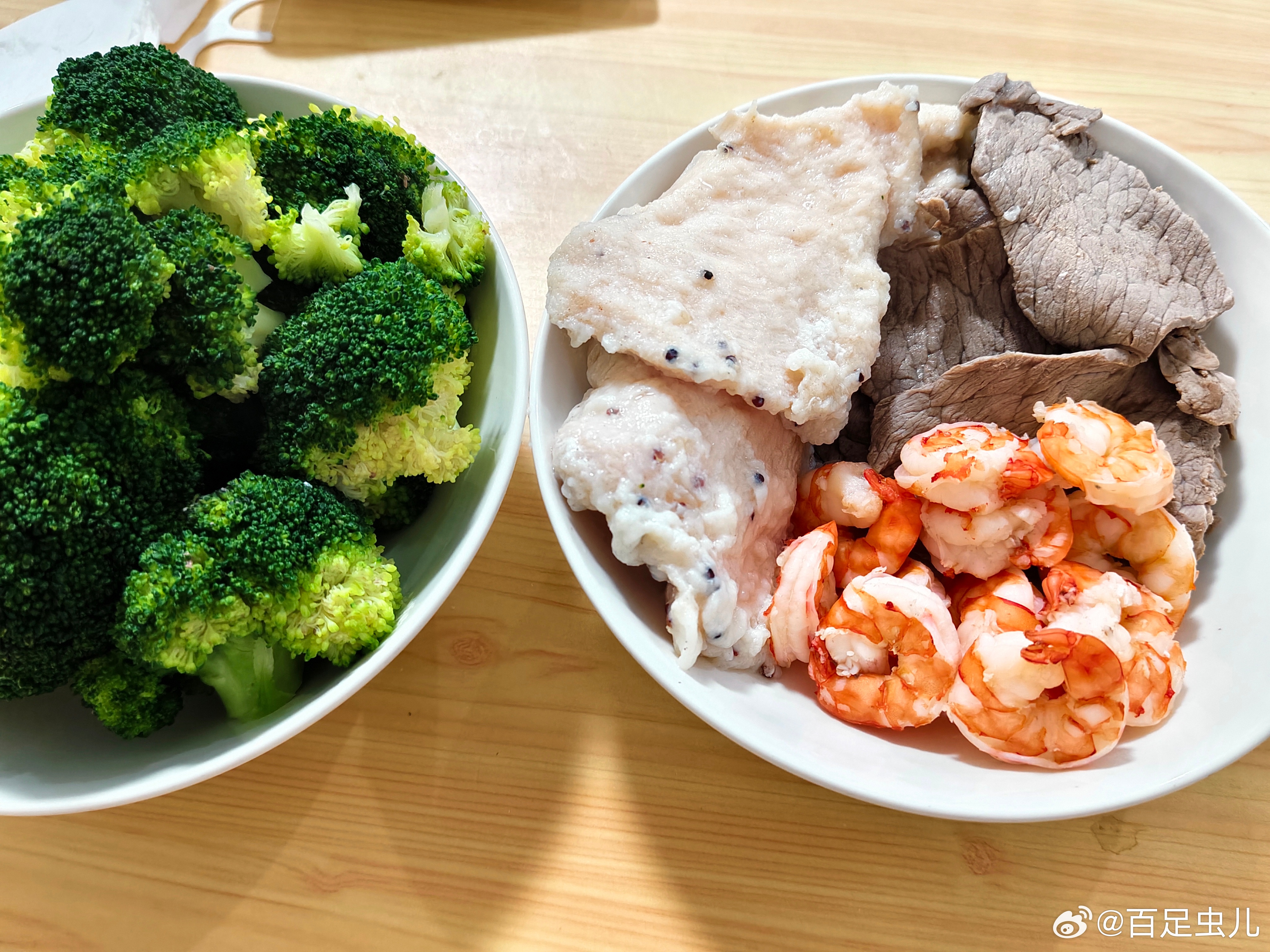 烫点牛肉 鸡胸肉 虾 西蓝花吃饭吃饭