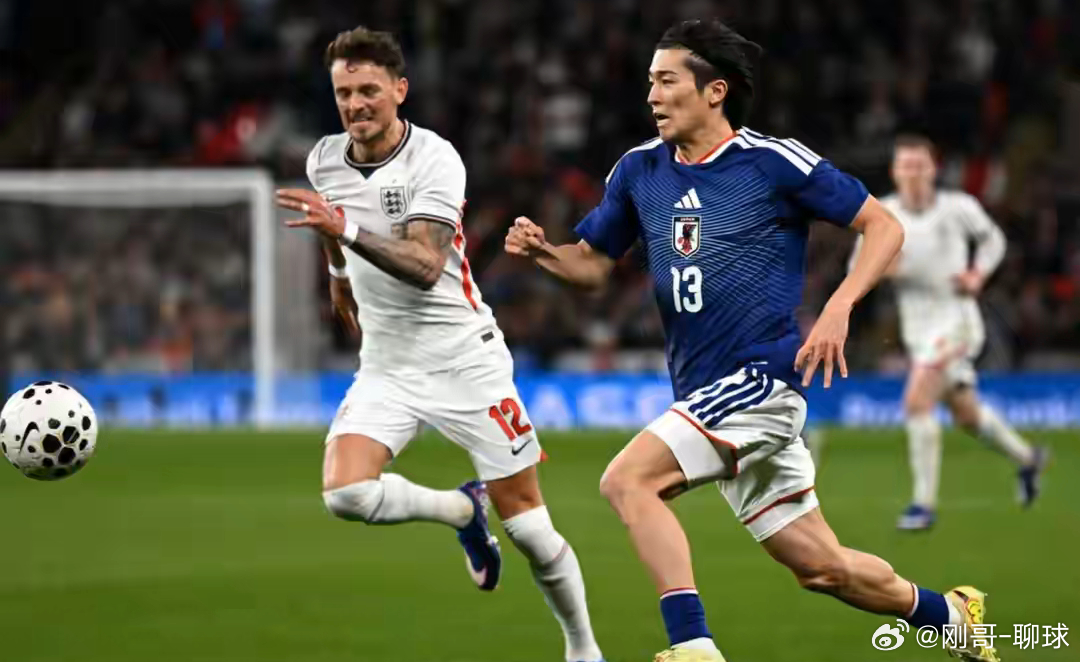 国际友谊赛 三狮军团倒下！英格兰0-1队史首负日本，图赫尔实验阵失利遭温布利漫天