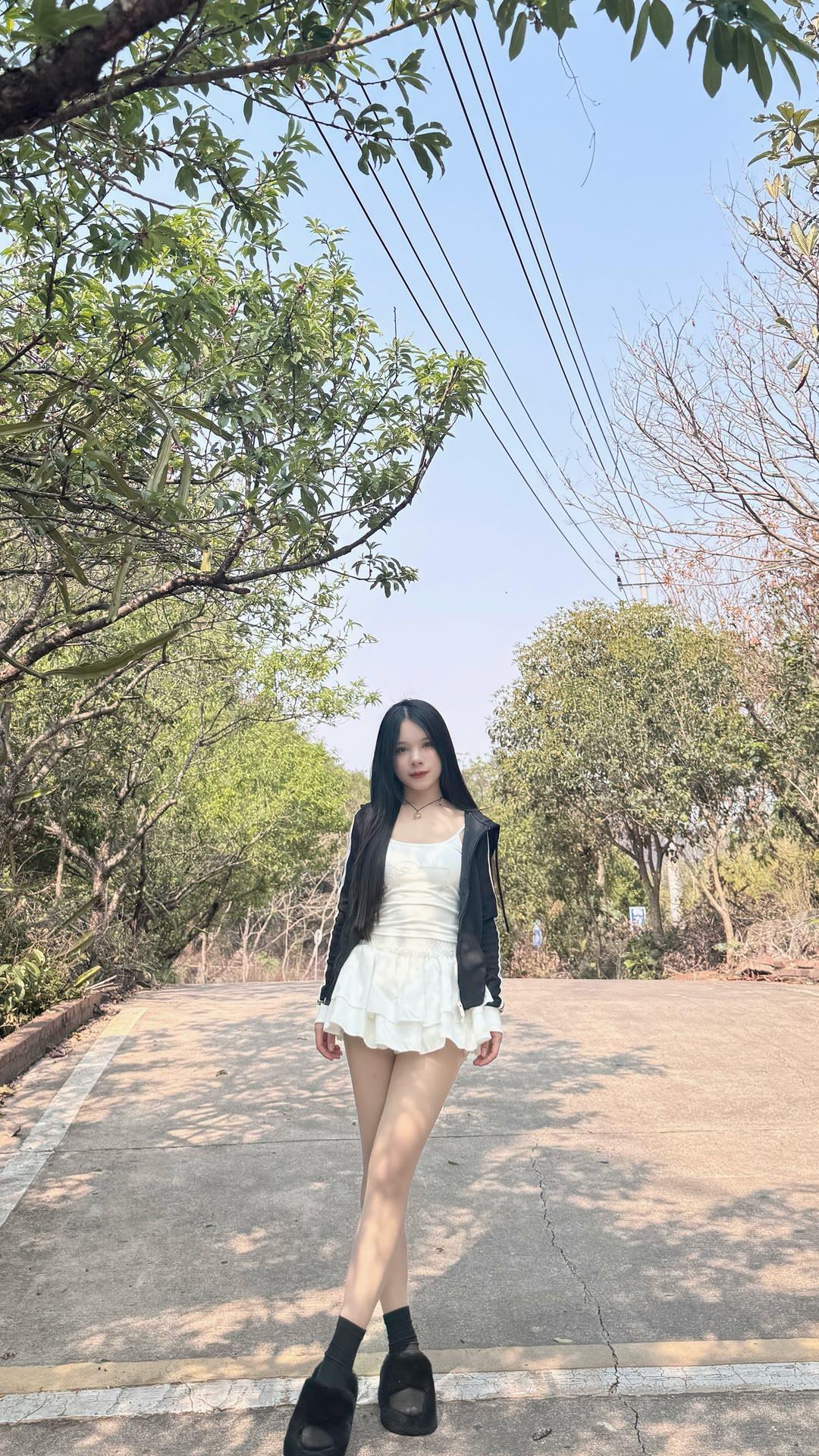 浪漫随性日常穿搭