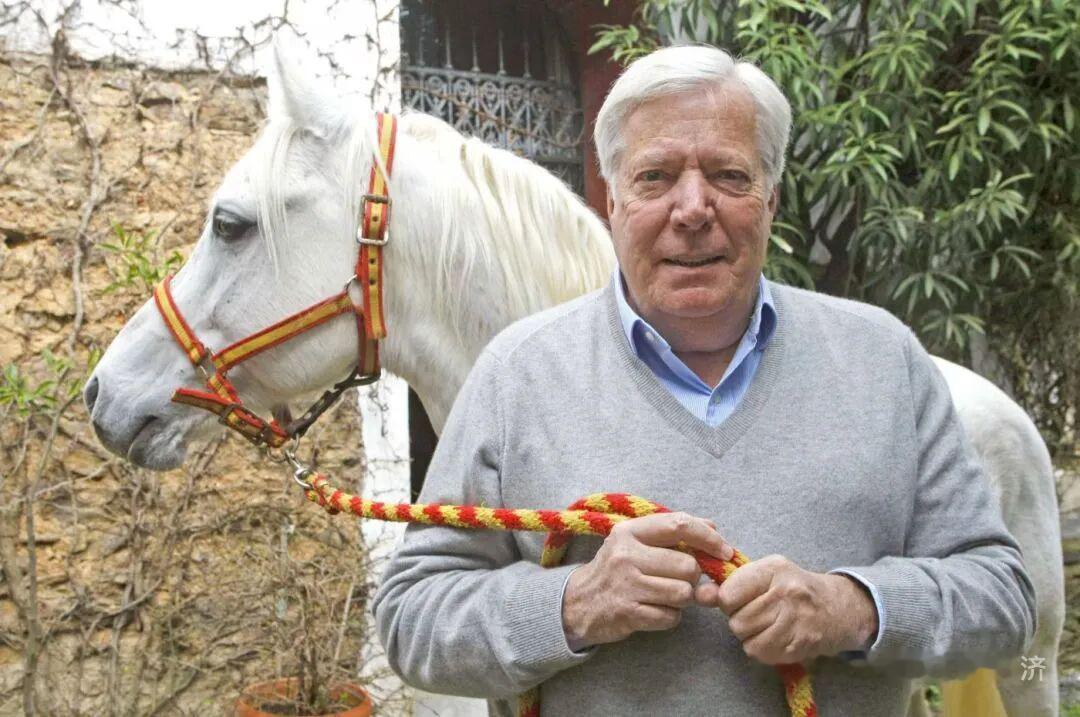 爱马仕继承人被骗百亿美元一夜致贫人性 爱马仕第五代继承人尼古拉·皮埃什，遭合作2