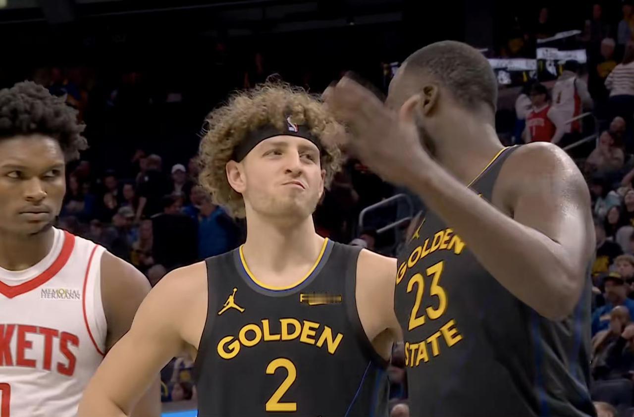 11月27日NBA杯小组赛的对决颇具戏剧性，火箭在杜兰特因家庭事务缺阵的情况下，