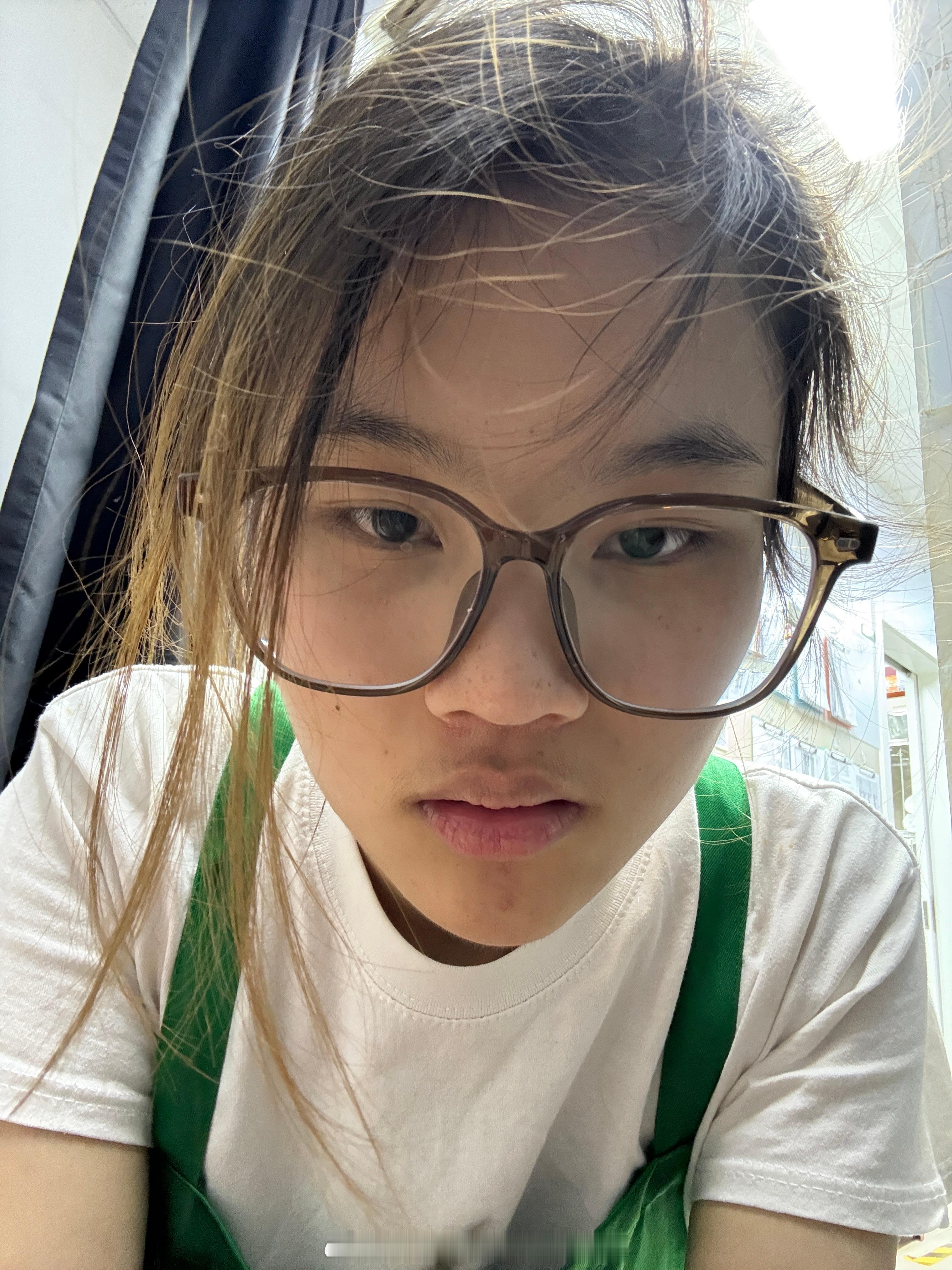 通宵完上早班我就这样呀 