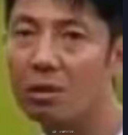 还有人吐槽沈阳场嘉宾 以后花980都够呛能看她😅😅小沈阳女儿出道照 ​​​