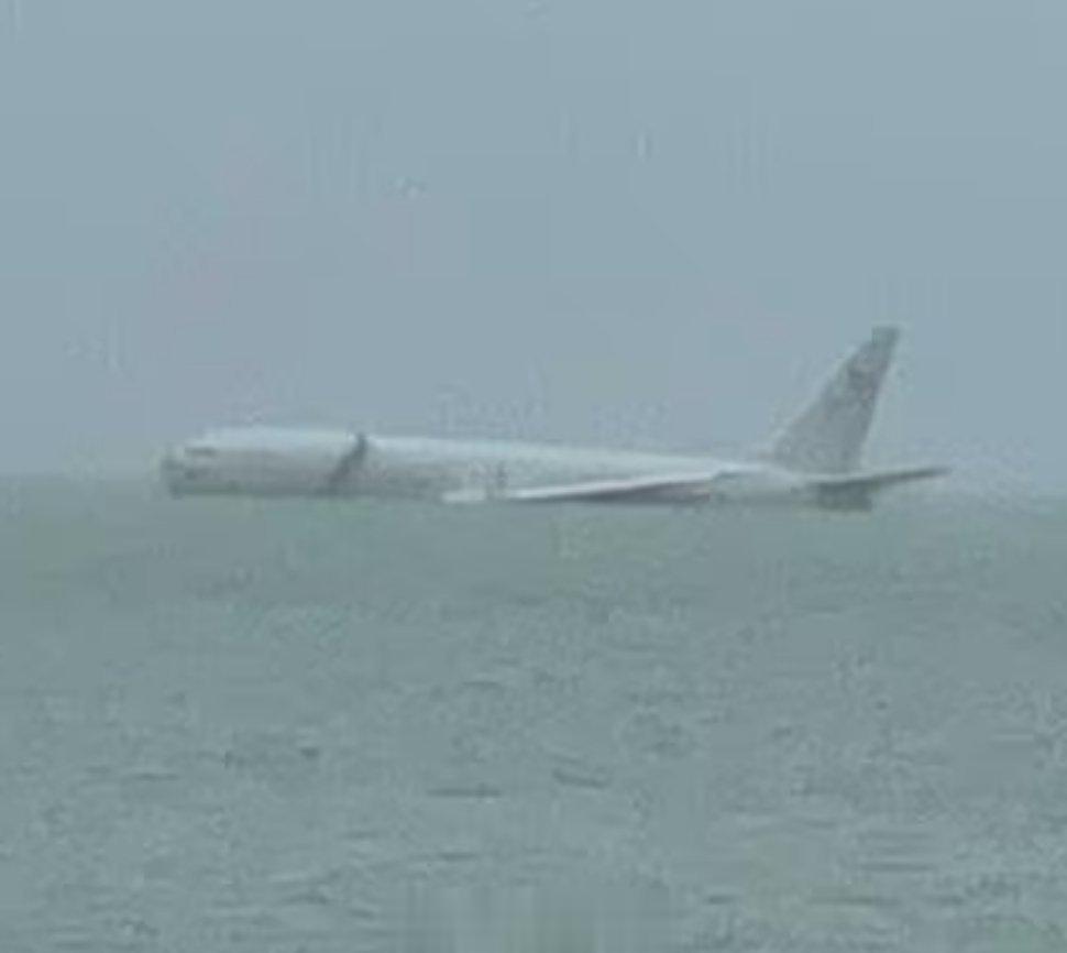 P-1&C-2:好了，现在竞品都有啪叽记录了[doge]P-8A&A400M：那