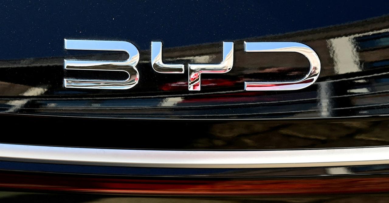 [To learn English]
Chinese automakers ar