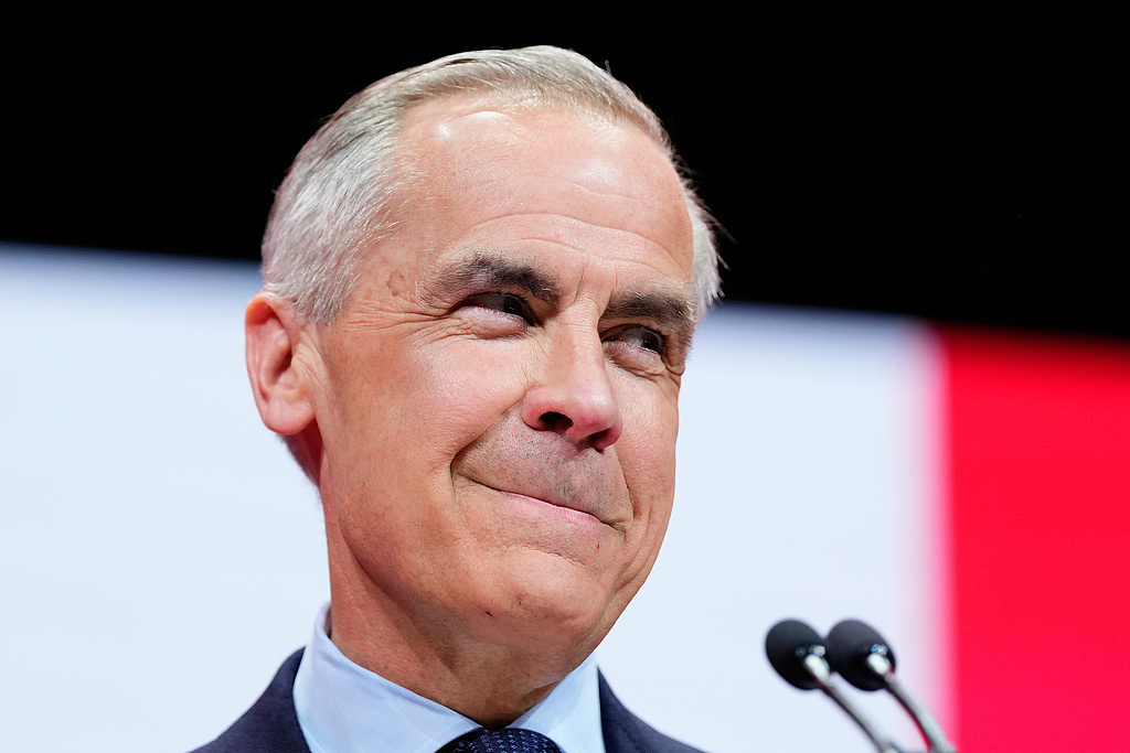 加拿大决定给予中国电动汽车优惠关税及年进口配额，总理卡尼称此举将为民众带来利好，