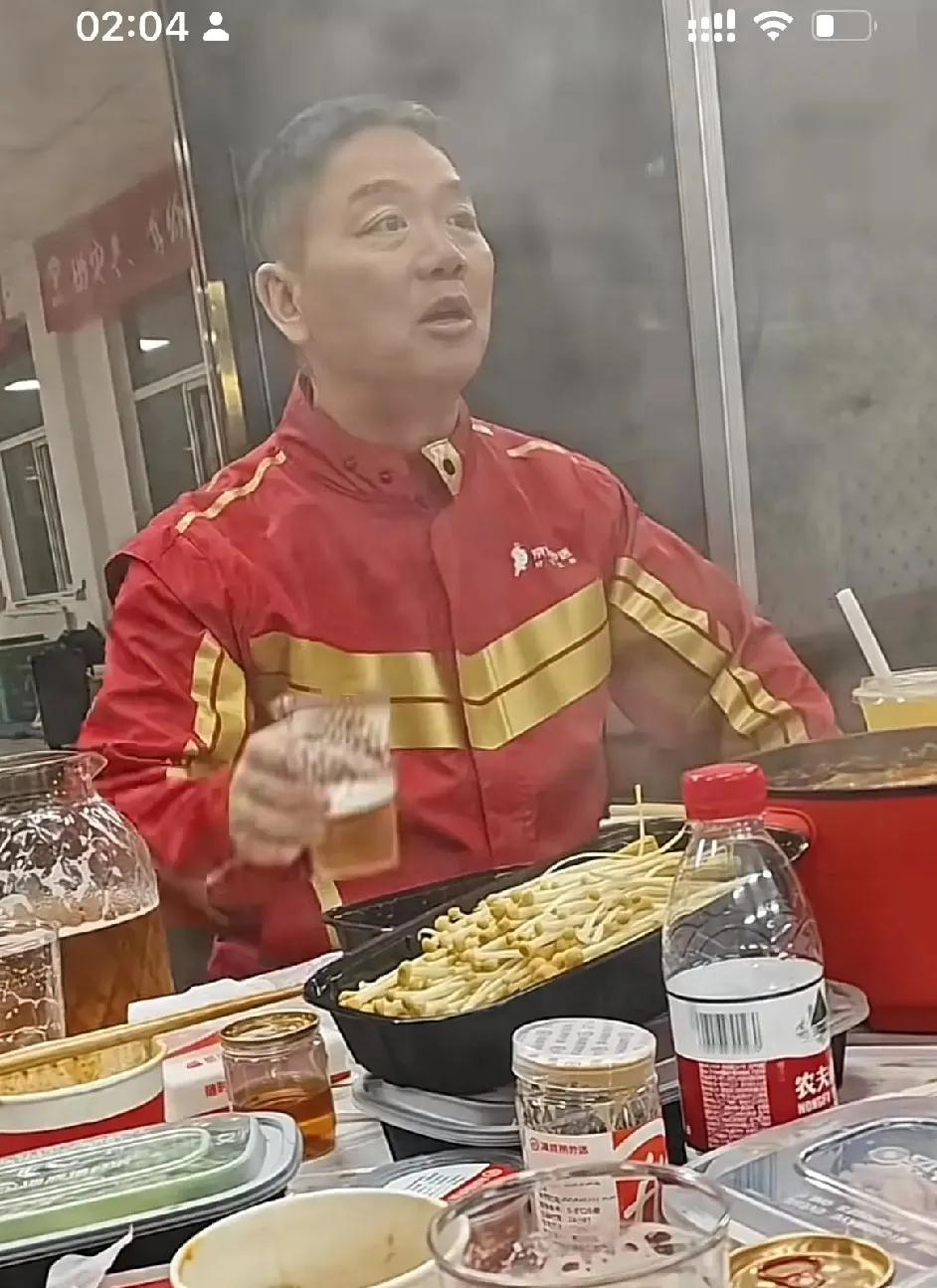 京东刘强东做到这一步，真的不是因为钱了（当然他是有钱挣的），而是他内心中一直坚持