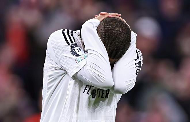 马竞再当送分童子，皇马苦不堪言！5比2大胜皇马，1比3不敌巴萨。马竞可以输巴萨，