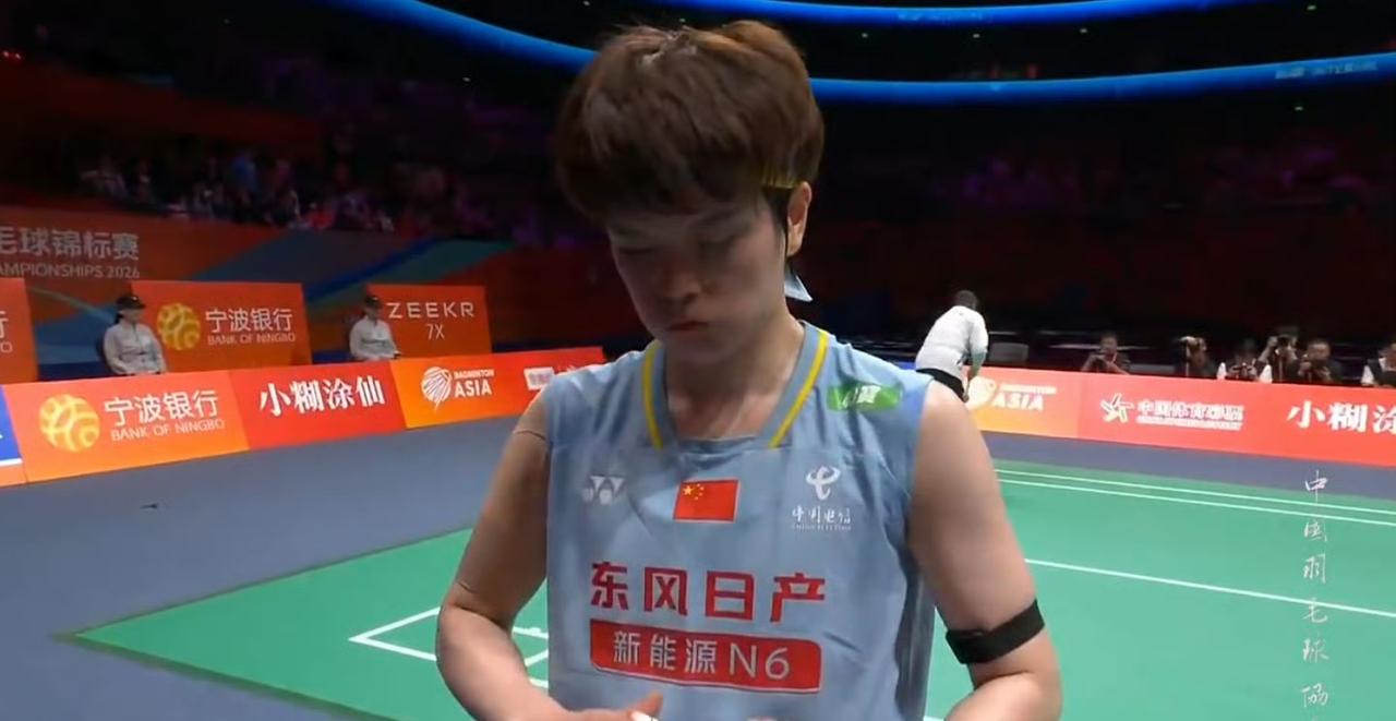 王祉怡🇨🇳 丢了第一局！
第一局王祉怡🇨🇳 12-21 被🇰🇷安洗莹