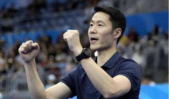 在我看来，自从王励勤上任之后，国乒过去的那套思路已经发生了明显变化。
 
202