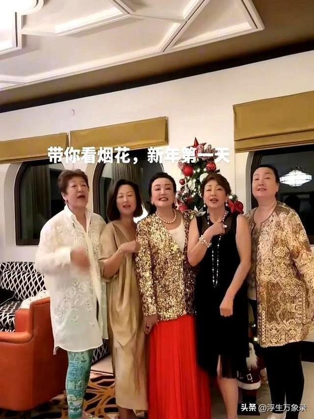 自从汪小菲在直播间公开吐槽，说汪大爷私下里烦透张兰老是把他送上热搜、频繁拉他出镜