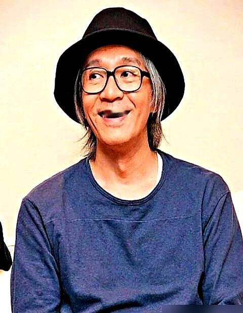 周星驰把《西游降魔》的女主写死，只为回一句迟到20年的话。

段小姐临死前说想成