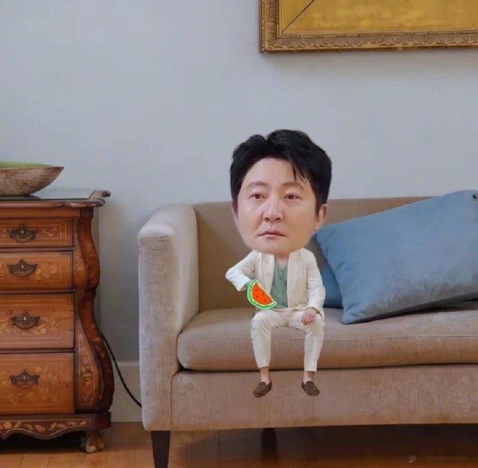 郭京飞嘴皮子这块从来不吃亏郭京飞说啥我全信夺让人笑幻 私下聊天肯定超舒服，会接梗